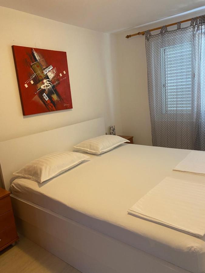 Apartments Nautica Barbat na Rabu Bagian luar foto