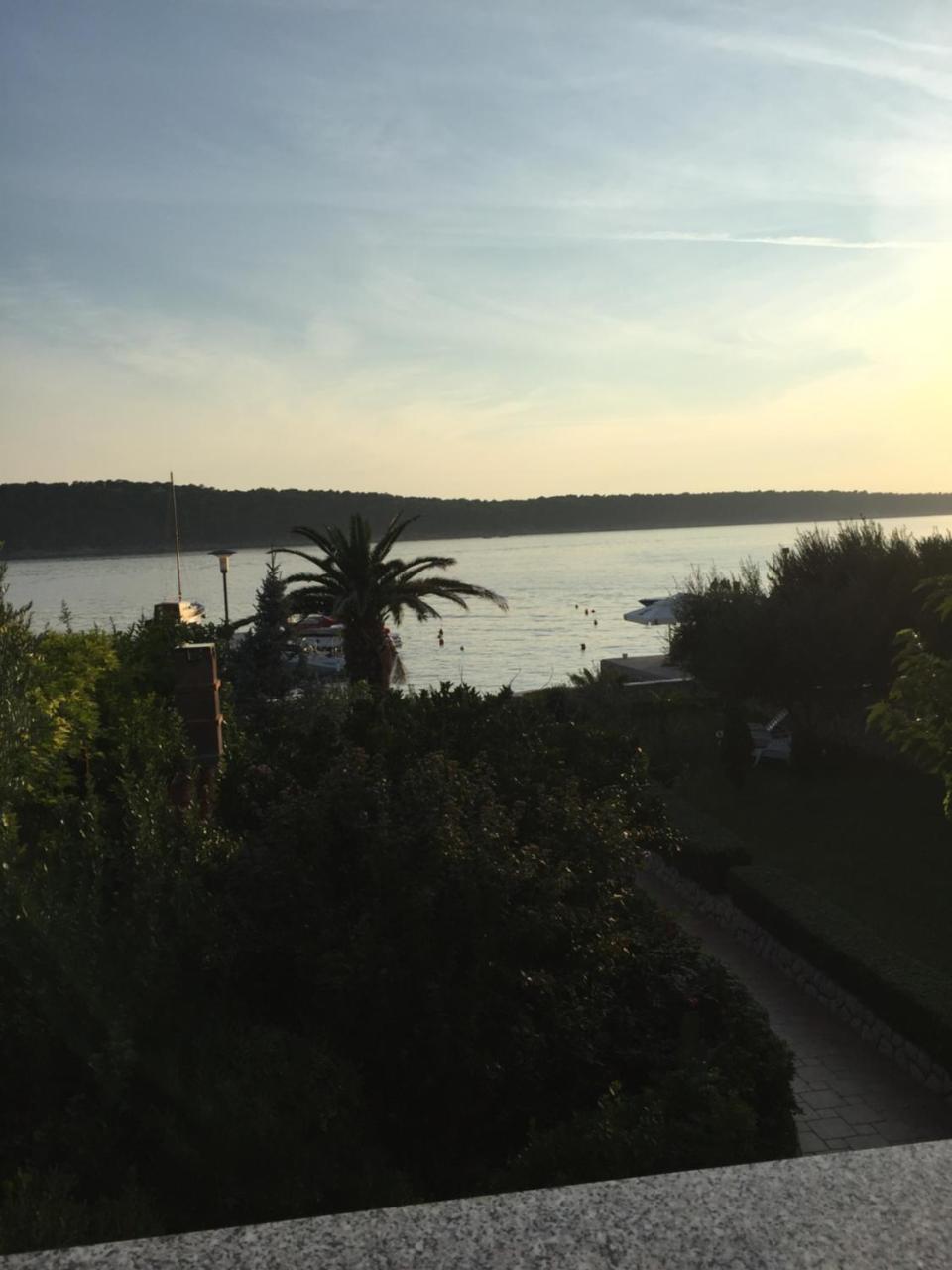 Apartments Nautica Barbat na Rabu Bagian luar foto