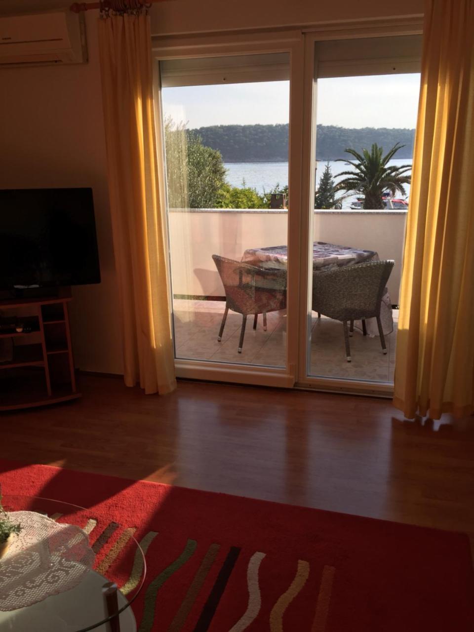 Apartments Nautica Barbat na Rabu Bagian luar foto